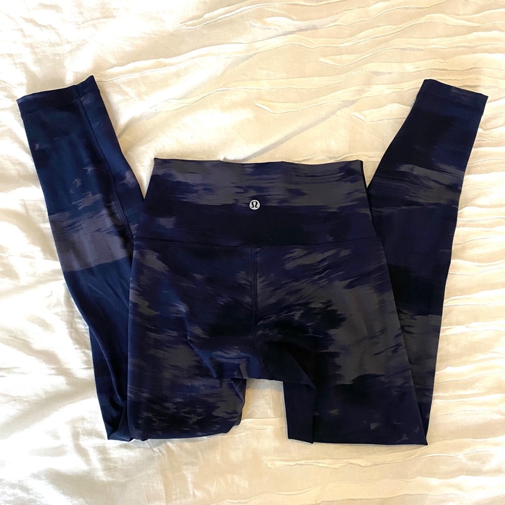lululemon High Times | New Zealand exclusive print